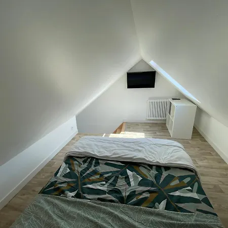 Lägenhet T2 Duplex N5, Proche Naval Group Et Centre *