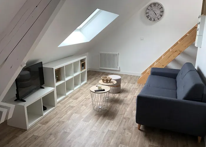 T2 Duplex N5, Proche Naval Group Et Centre Apartamento *